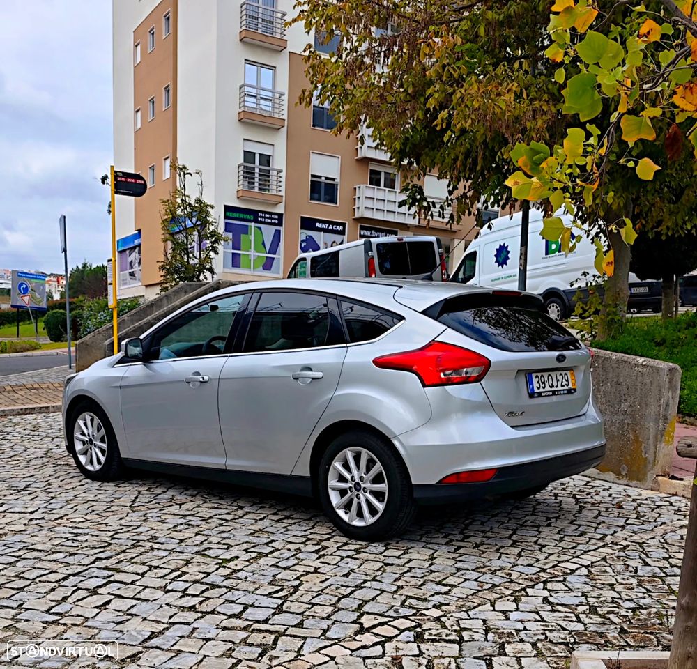 Ford Focus 1.5 TDCi Titanium - 2