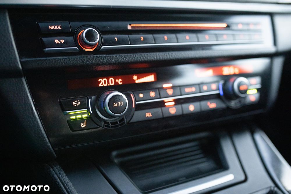 BMW Seria 5 520d - 16