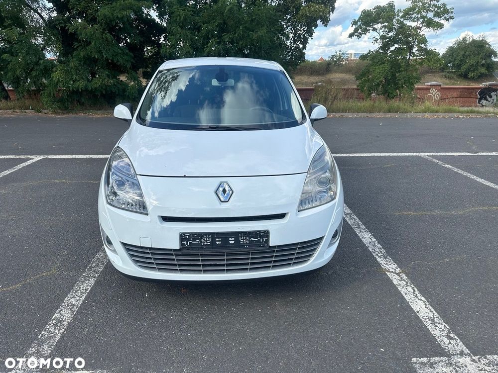 Renault Grand Scenic - 3