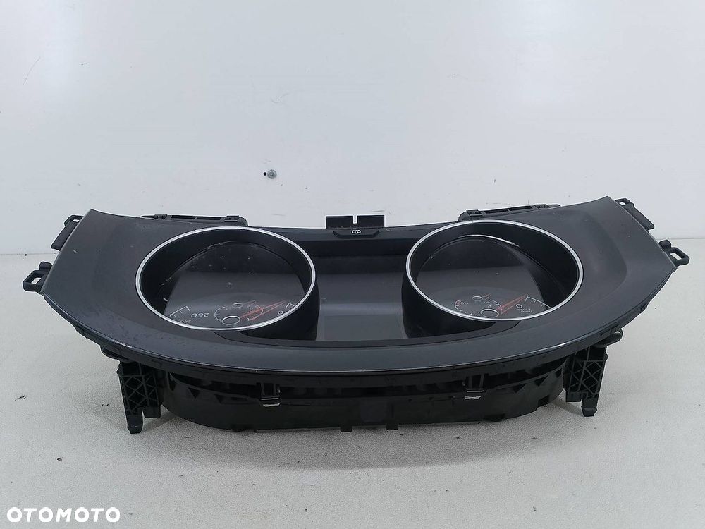 LICZNIK VW GOLF VII 5G1920741D  5G1260211 1.6 TDI - 5