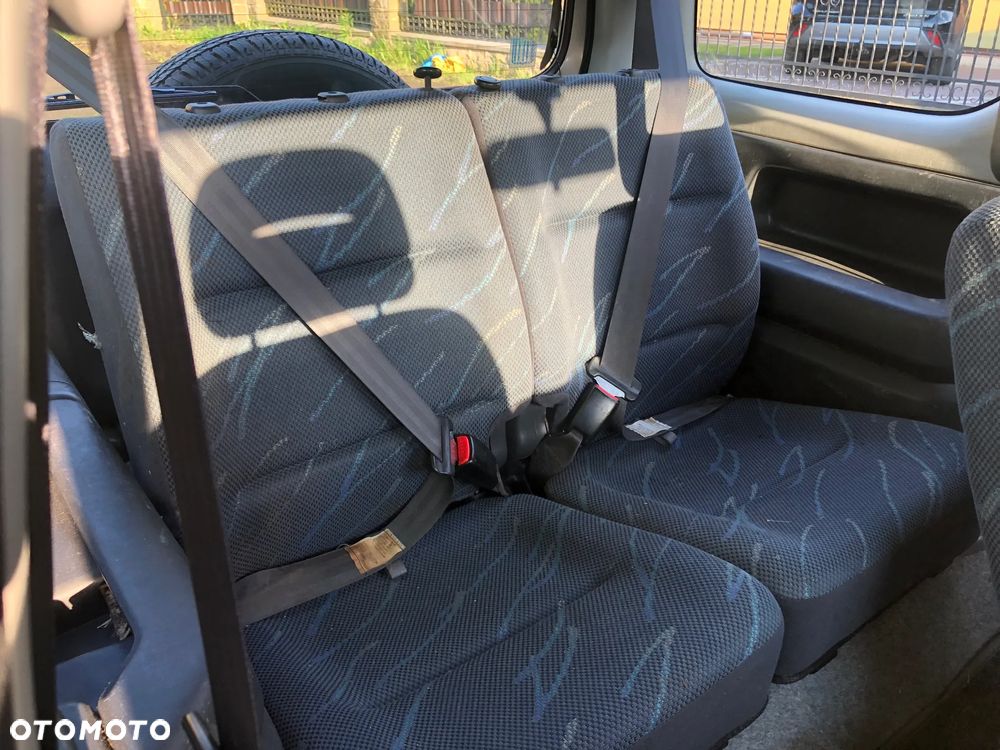 Suzuki Jimny 1.3 JLX - 13