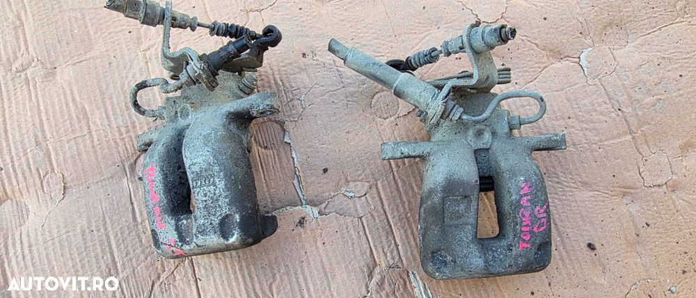 Etrier stanga / dreapta spate Vw Touran 2003 2004 / 2005 2006 / 2007 - 1