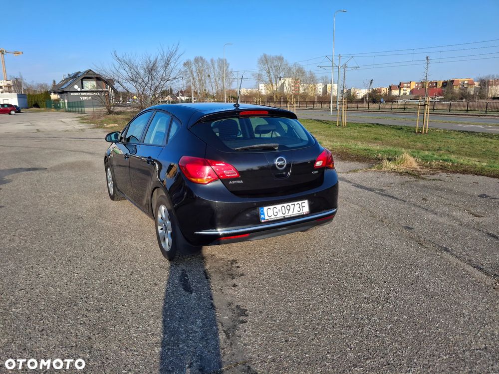 Opel Astra 1.7 CDTI Enjoy - 21