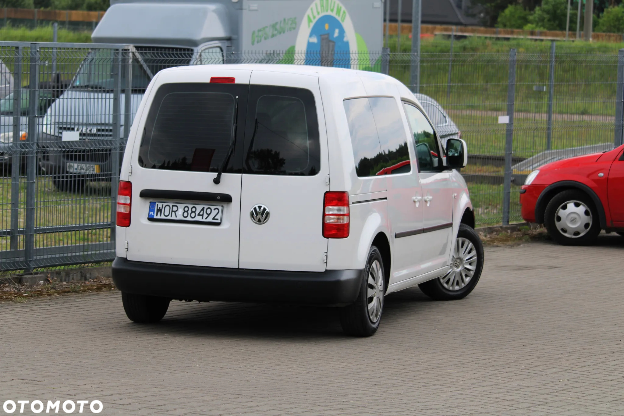 Volkswagen Caddy - 13