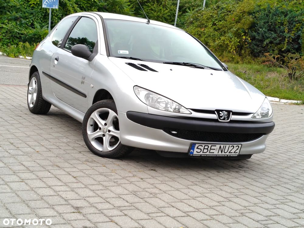 Peugeot 206 1.1 XR Presence - 4