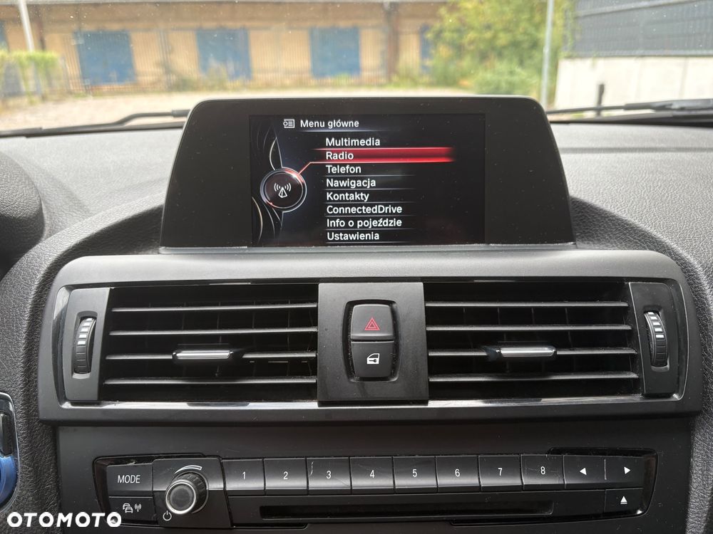 BMW Seria 1 116d Sport Line - 25