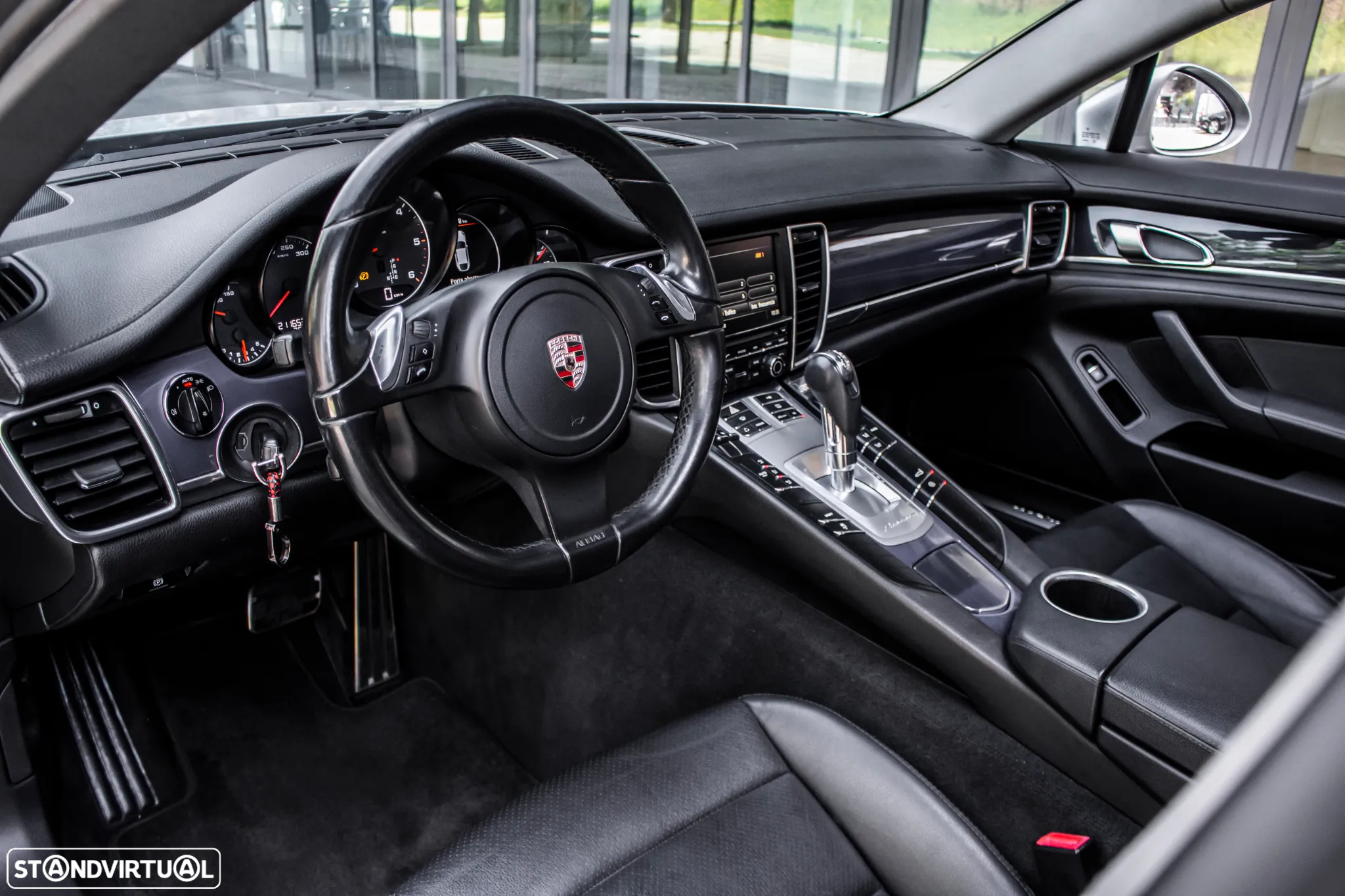 Porsche Panamera Platinum Edition - 30