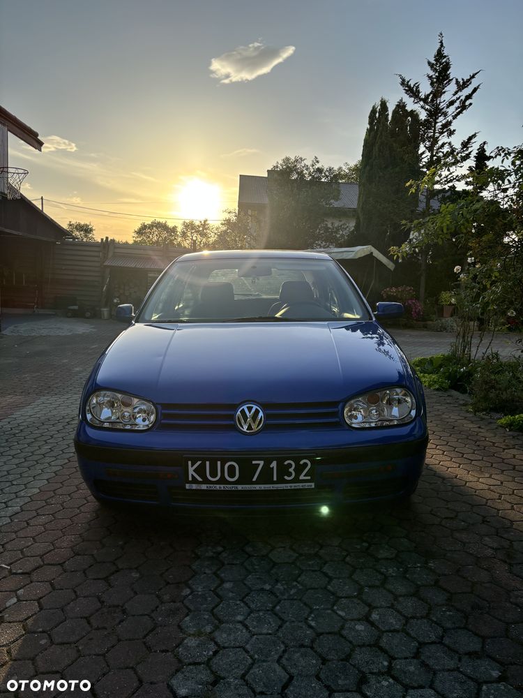Volkswagen Golf 1.4 - 27