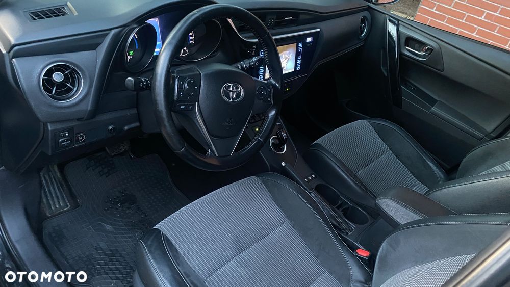Toyota Auris Hybrid 135 Comfort - 12