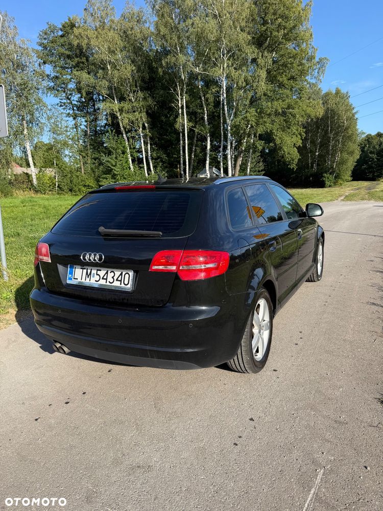 Audi A3 Sportback 2.0 TDI DPF S line Sportpaket - 4