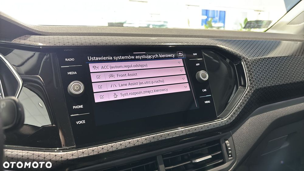 Volkswagen T-Cross 1.0 TSI Style DSG - 23