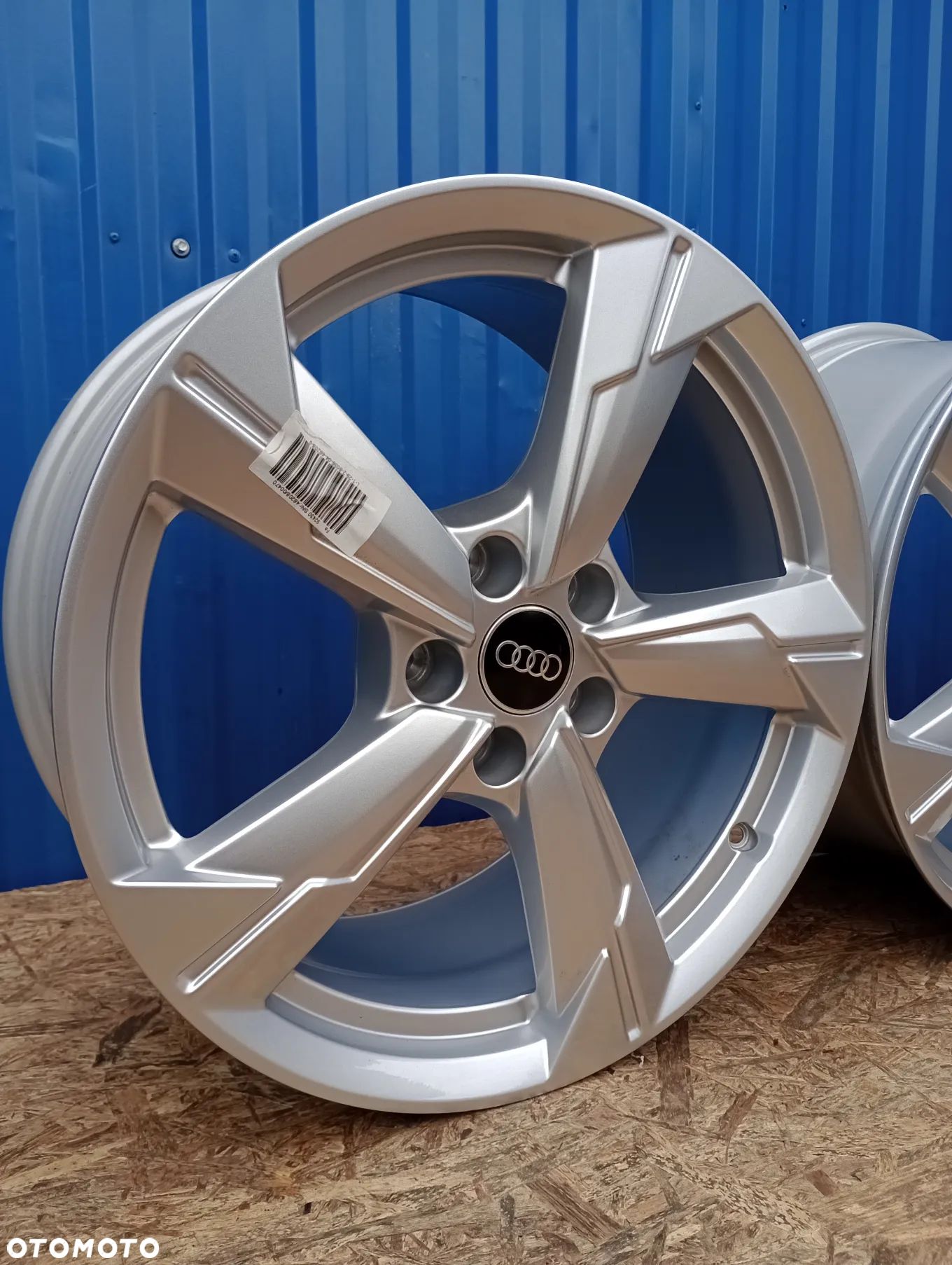 NOWE FELGI ALUMINIOWE 5x112 R18 8J ET39 AUDI A3 A4 A5 A6 A7 A8 Q2 Q3 Q5 SKODA ENYAQ IV KAROQ KODIAQ OCTAVIA SUPERB VW ARTEON CC GOLF ID3 JETTA PASSAT PAHETON TAYRON T-ROC - 1