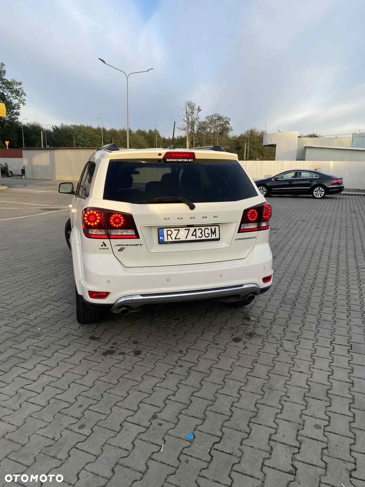 Dodge Journey - 3