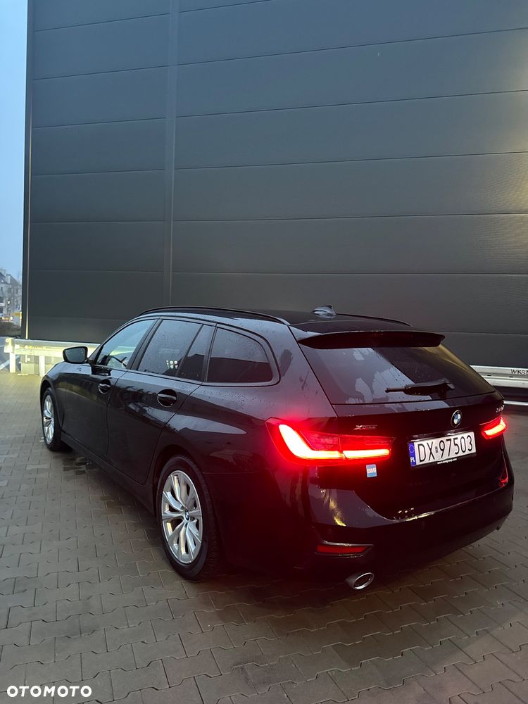 BMW Seria 3 320d xDrive Sport Line Shadow - 19