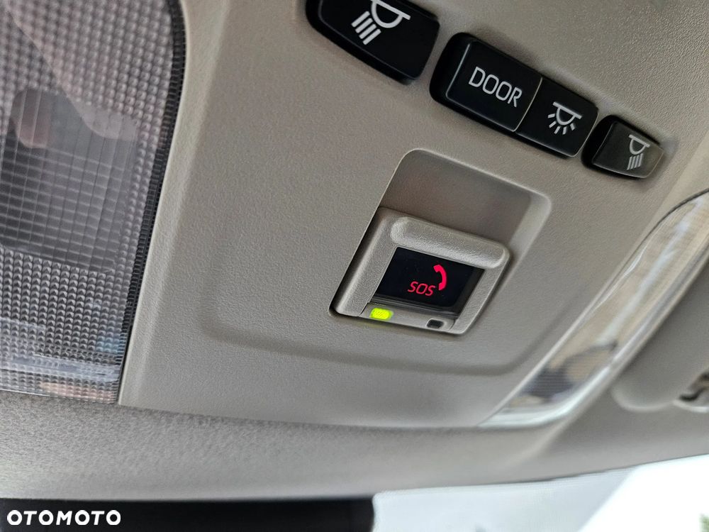 Toyota Corolla 1.8 Hybrid Comfort - 27