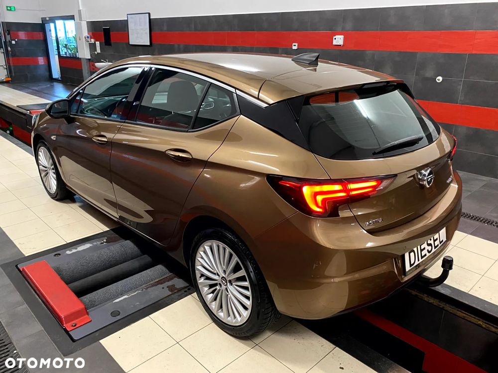 Opel Astra 1.6 D Start/Stop Innovation - 9