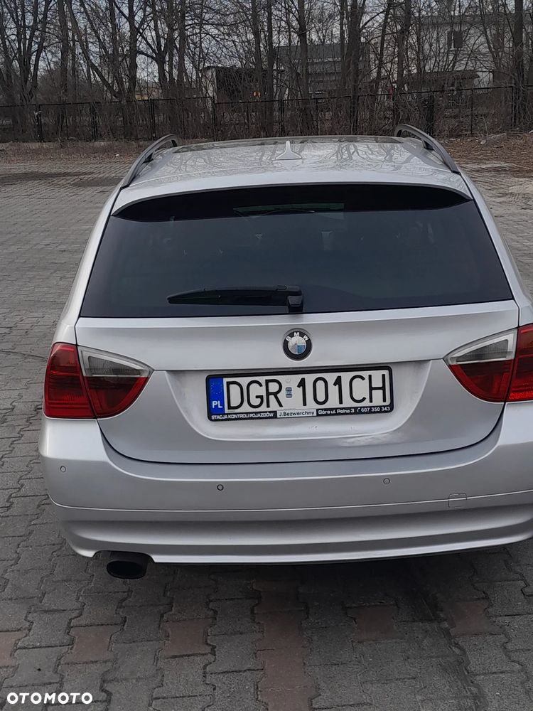 BMW Seria 3 320d DPF - 11