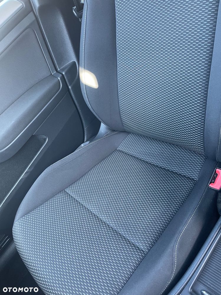 Volkswagen Golf 1.6 TDI BMT Highline - 13