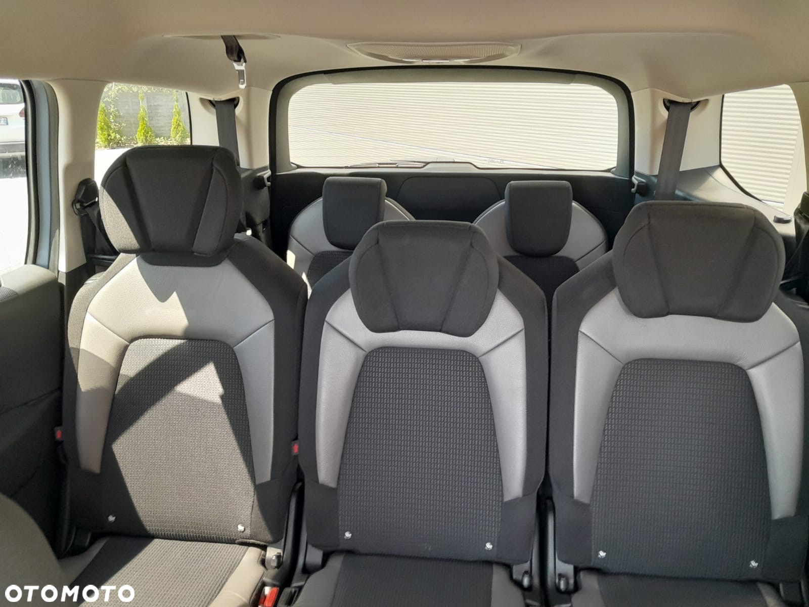 Citroën C4 Grand Picasso 1.6 e-HDi Exclusive - 27