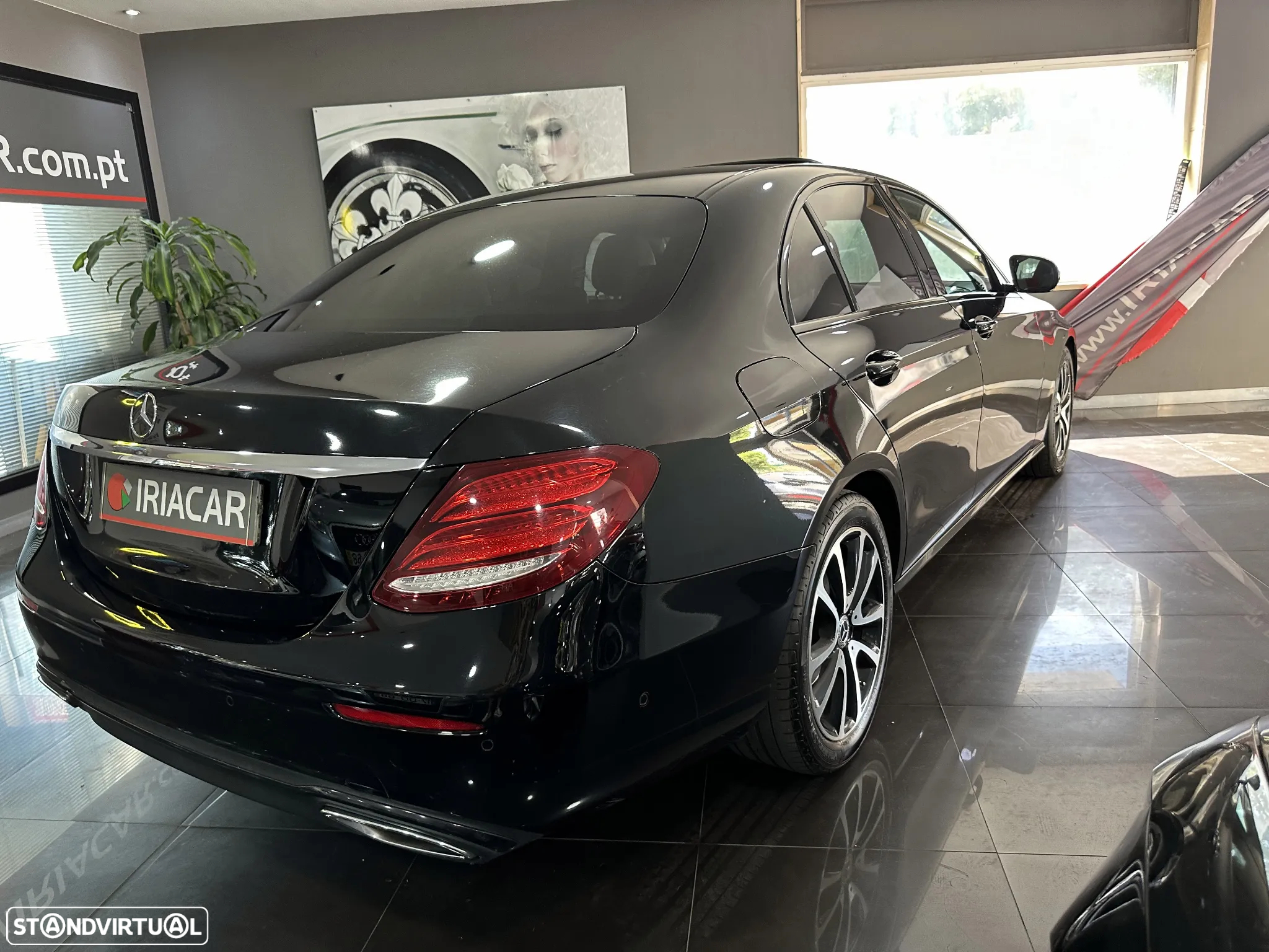 Mercedes-Benz E 220 d AMG Line - 12