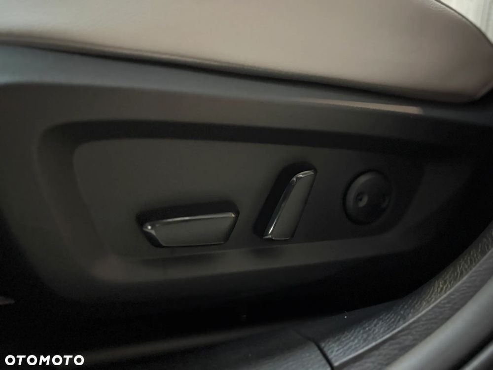 Mitsubishi Outlander Instyle - 26