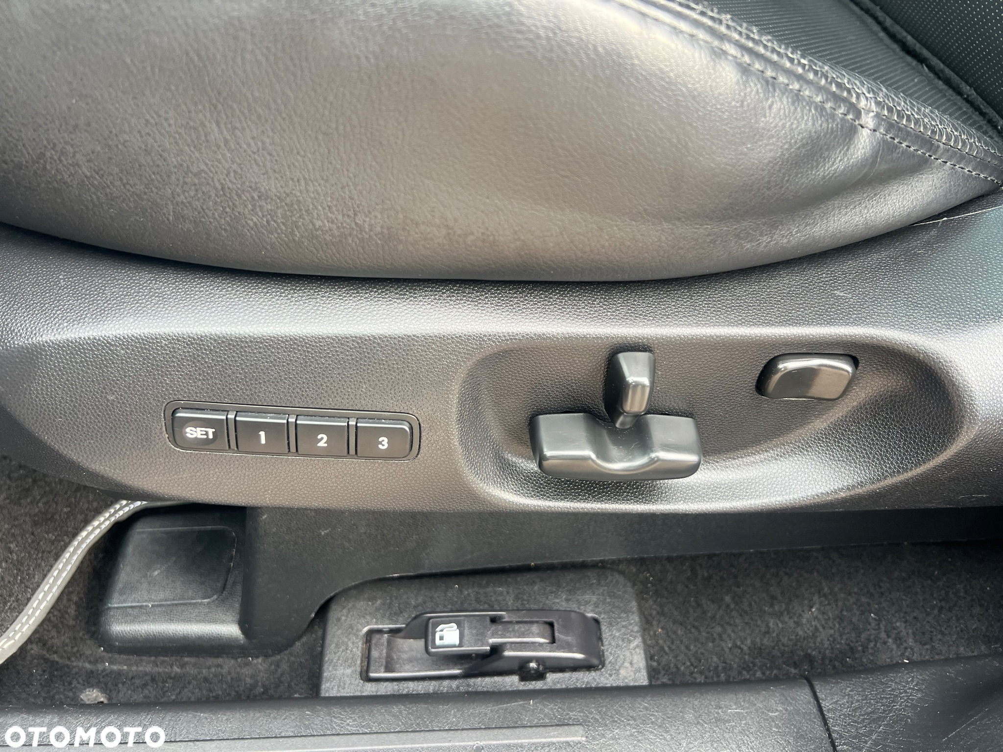 Mazda CX-9 3.7 V6 Limitowana edycja - 19
