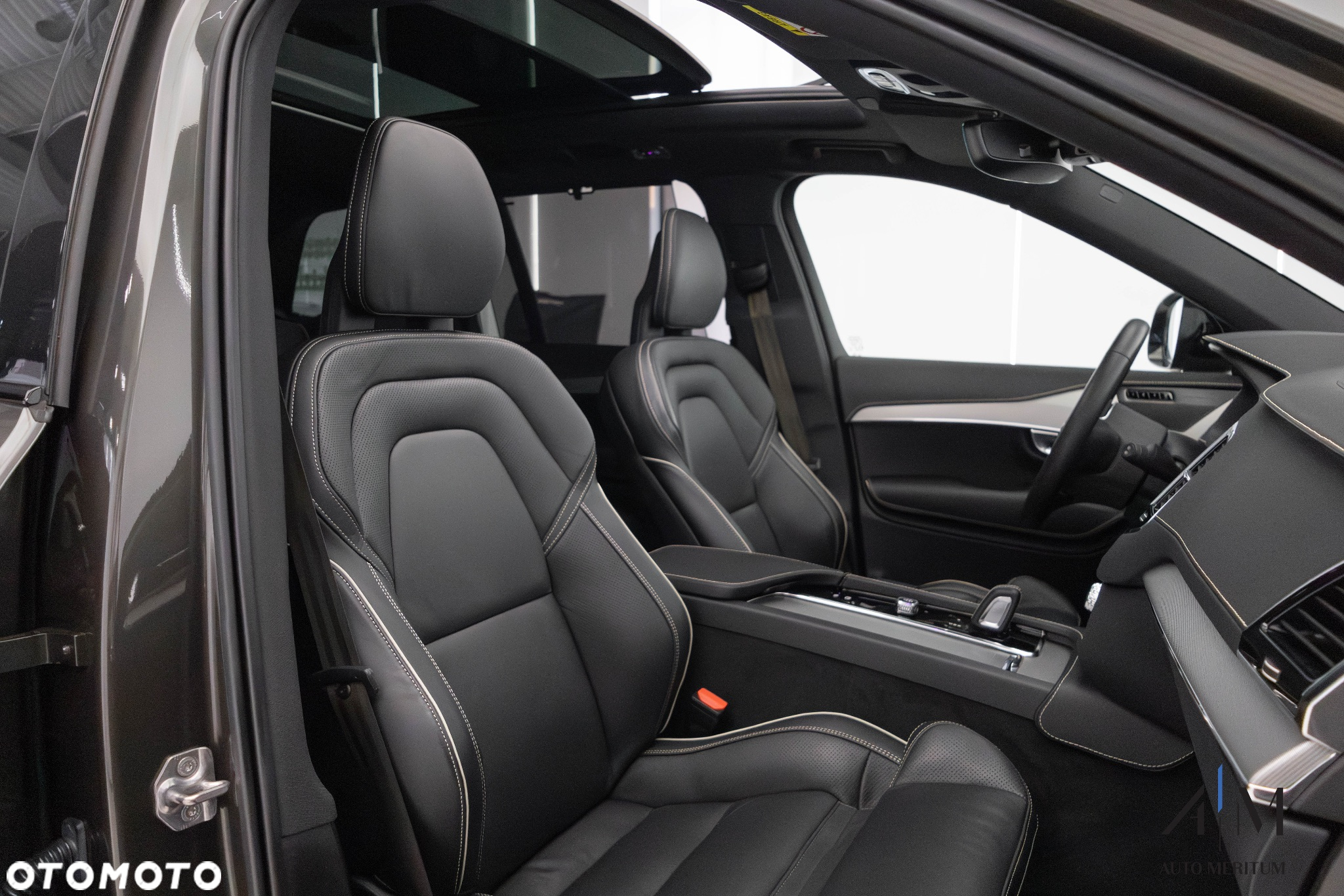 Volvo XC 90 B5 D AWD Ultimate Dark - 20