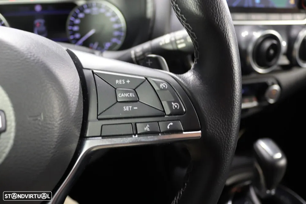 Nissan Juke 1.0 DIG-T N-Connecta NAV. DCT - 21