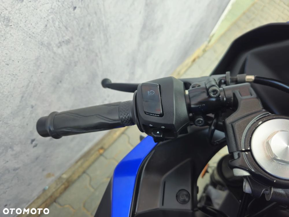 Yamaha R125 - 17
