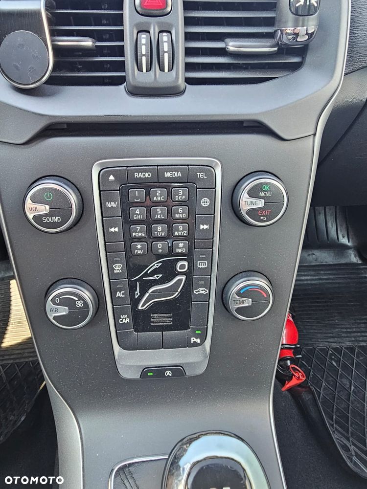 Volvo V40 D2 Drive-E Kinetic - 19