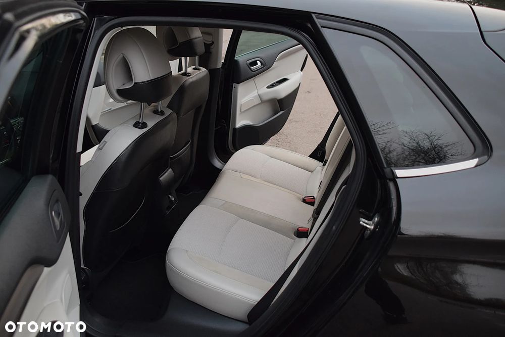 Citroën C4 VTi 120 Exclusive - 24