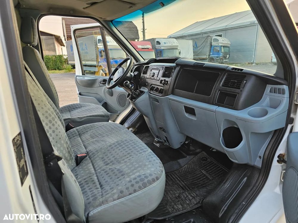 Ford TRANSIT - 11