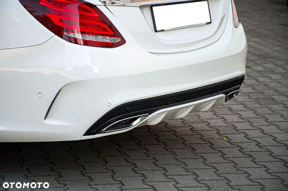 Mercedes-Benz Klasa C 180 (BlueTEC) d 7G-TRONIC AMG Line - 29