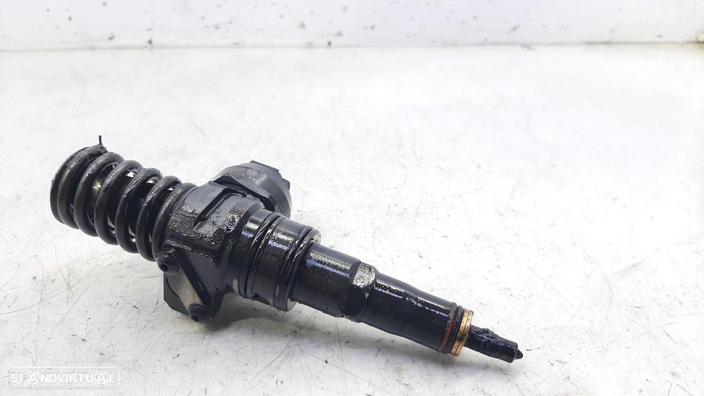 INJETOR VOLKSWAGEN PASSAT 2003 -038130073BA - 3
