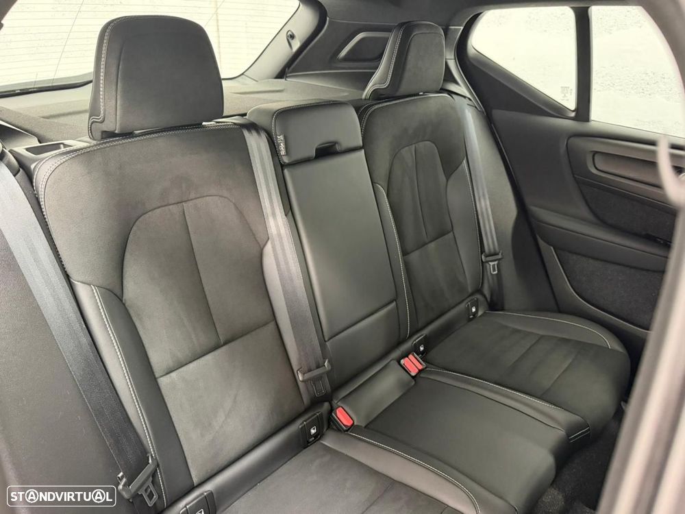 Volvo XC 40 1.5 T4 PHEV R-Design - 37