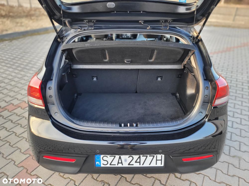 Kia Rio 1.2 XL Business Line - 31