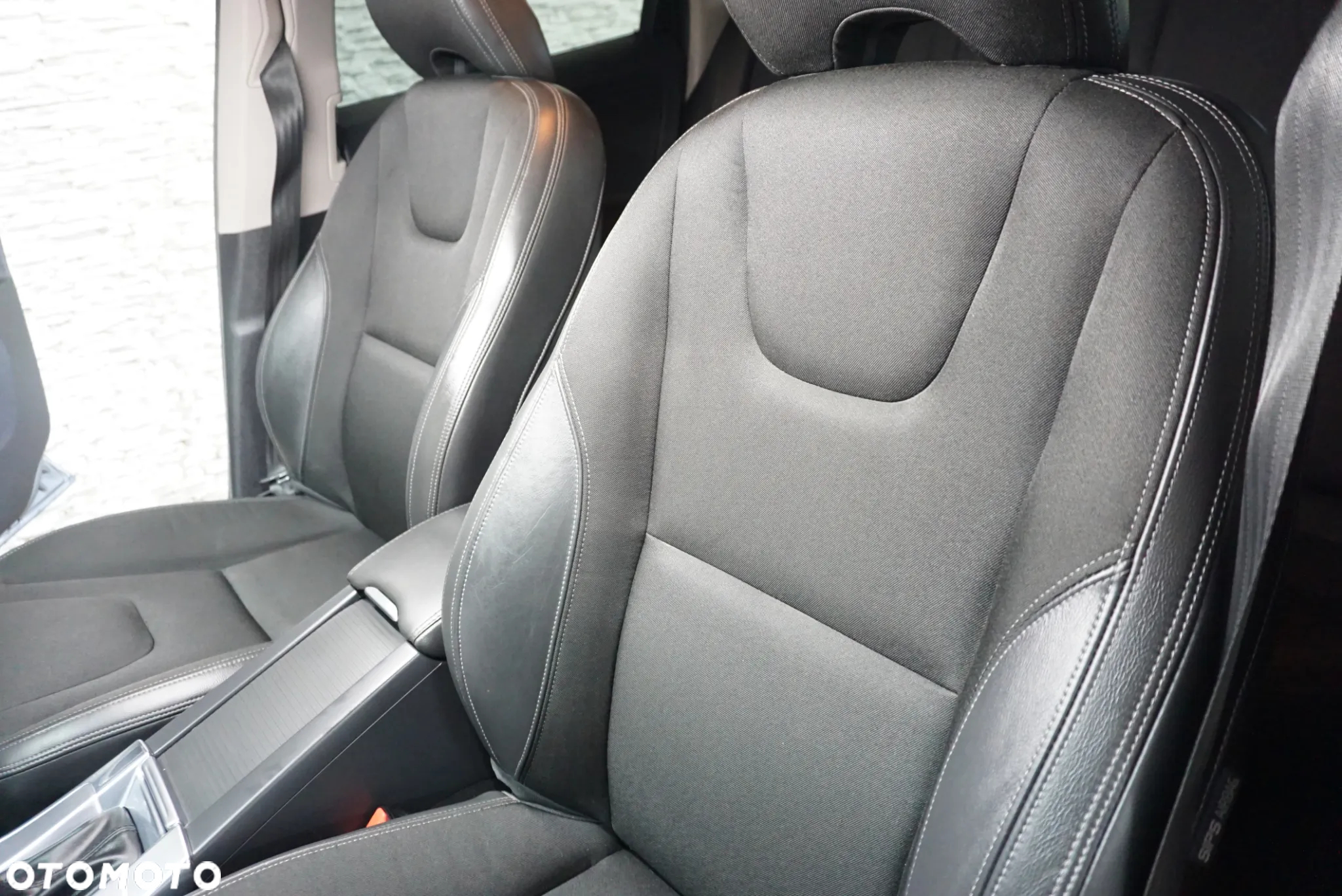 Volvo XC 60 - 23