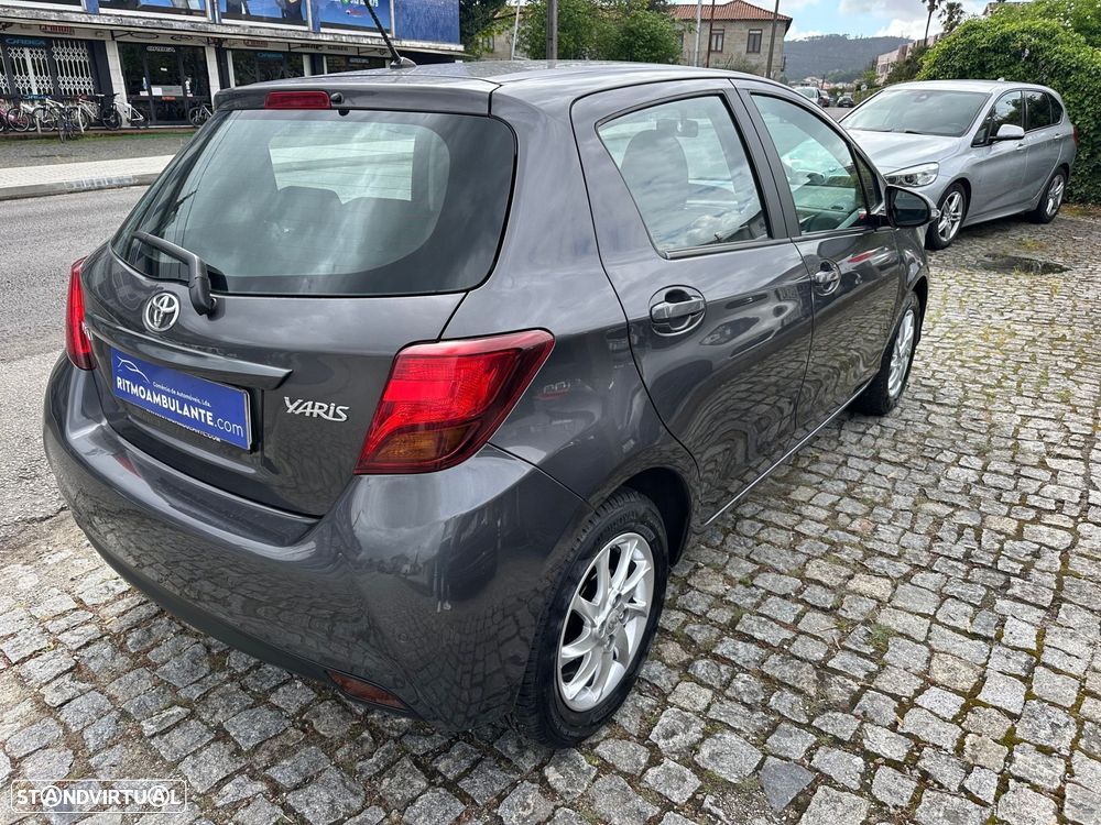 Toyota Yaris 1.4 D-4D ACtive+AC - 6
