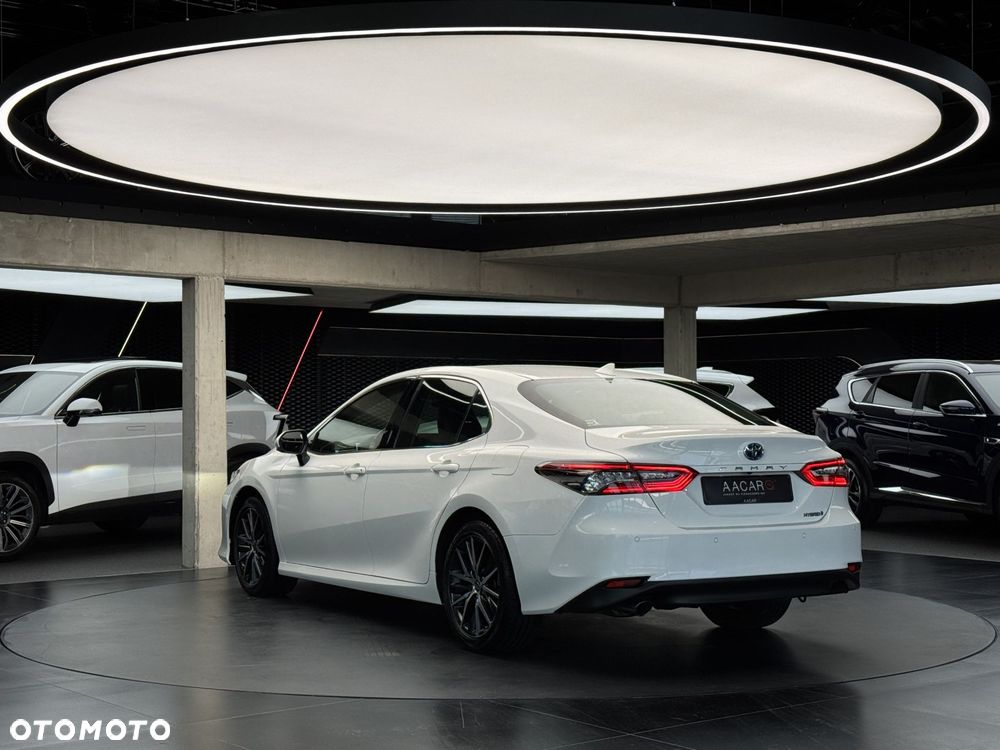 Toyota Camry 2.5 Hybrid Executive CVT - 4