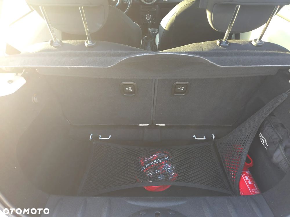 MINI Cooper D - 6