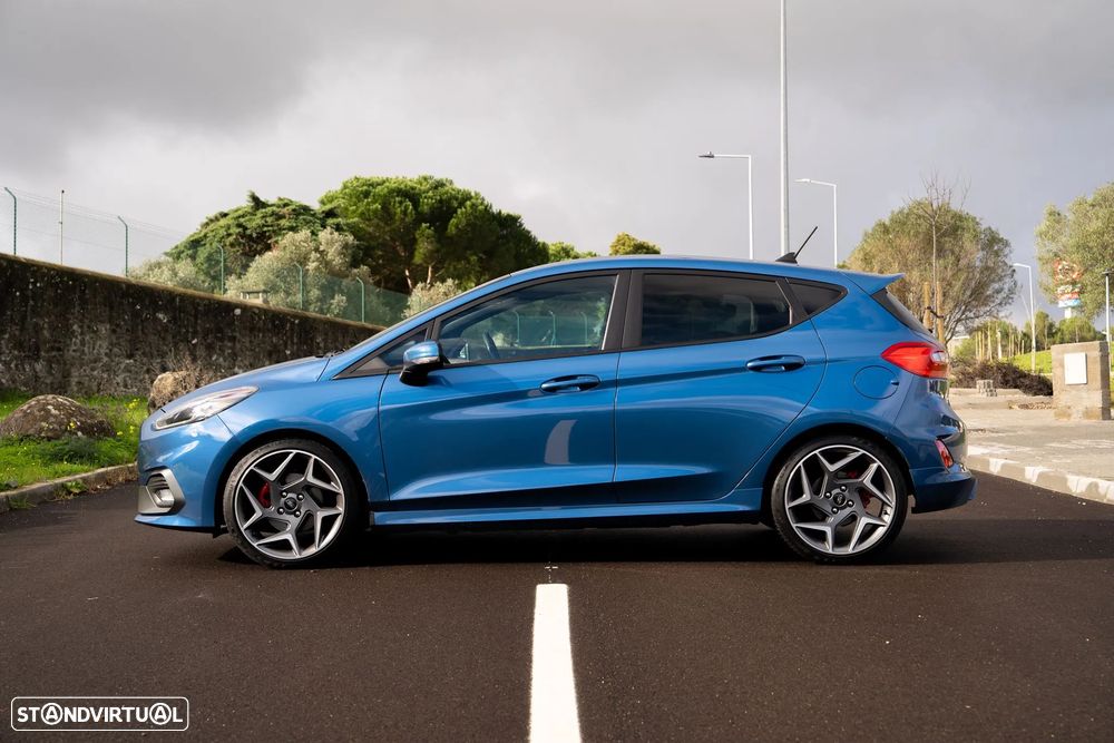 Ford Fiesta 1.5 EcoBoost S&S ST X - 8