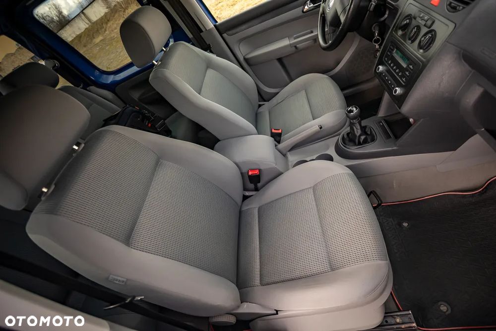 Volkswagen Caddy Life - 29