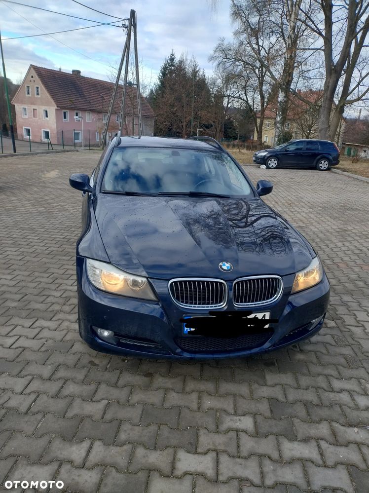 BMW Seria 3 318d - 5