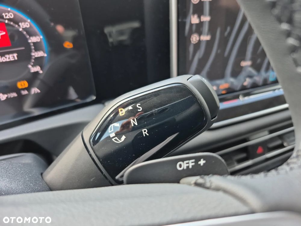 Volkswagen Tiguan - 24