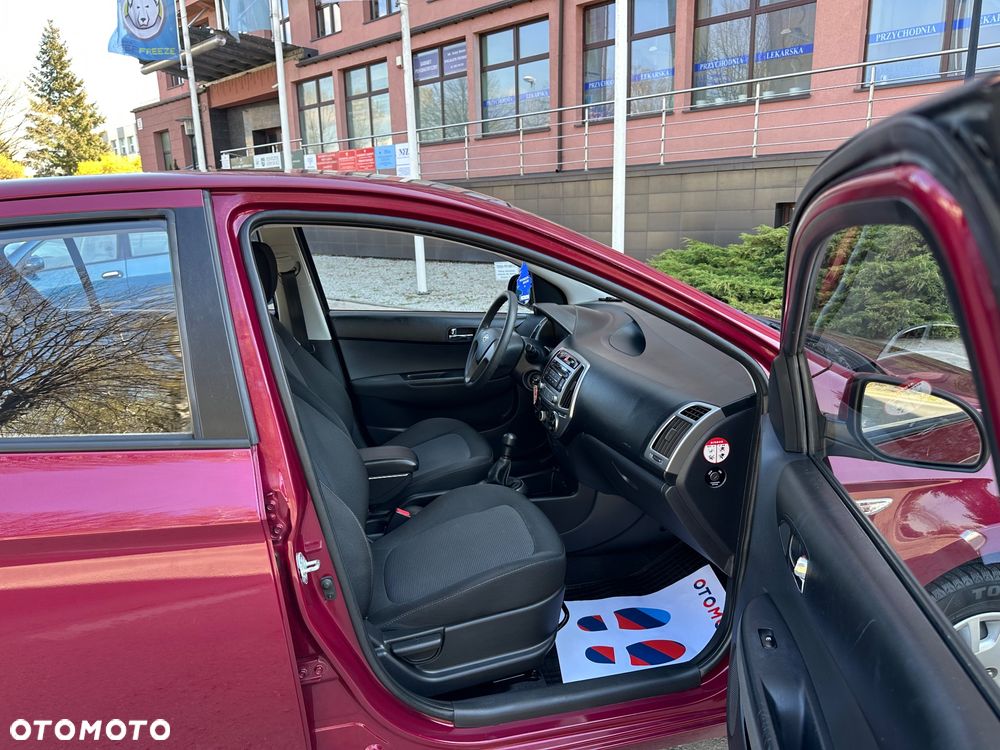 Hyundai i20 - 14