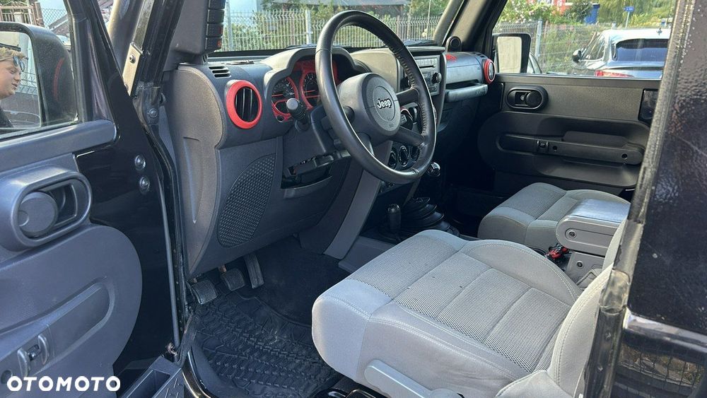 Jeep Wrangler - 7