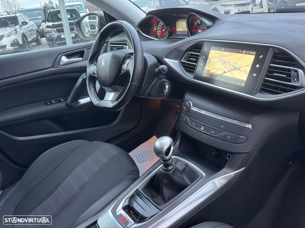 Peugeot 308 PureTech 110 Stop & Start Allure - 10