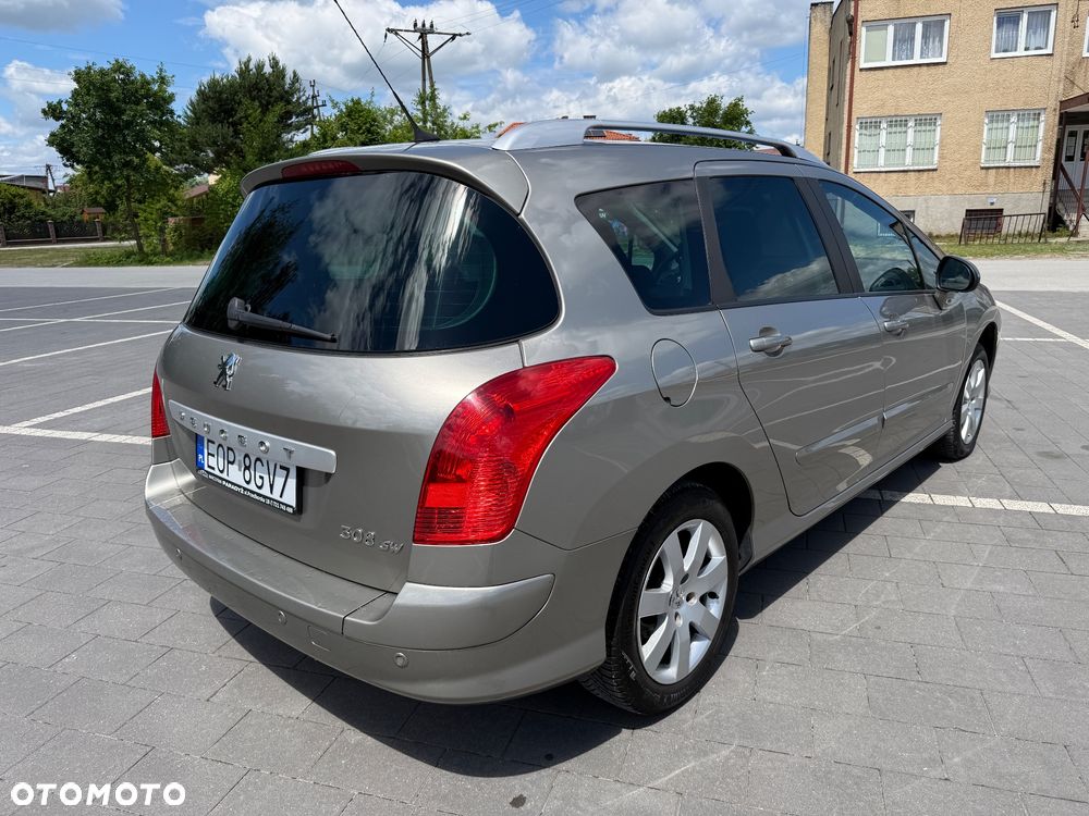 Peugeot 308 HDi FAP 110 (Blue Lion) Premium - 4