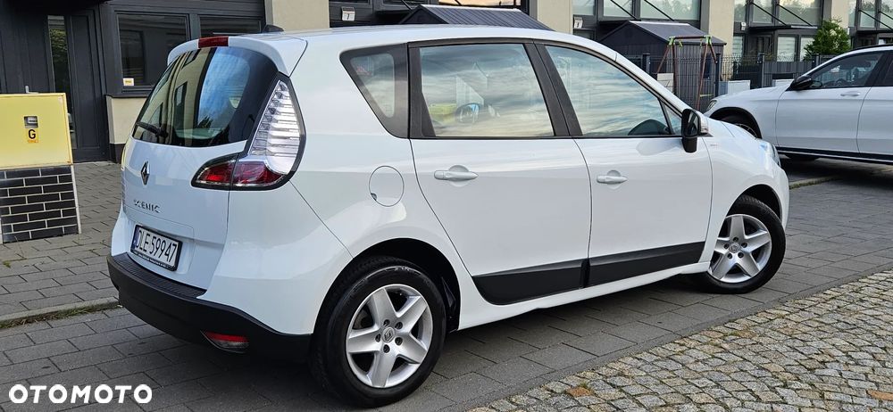 Renault Scenic 1.6 16V TomTom Edition - 24