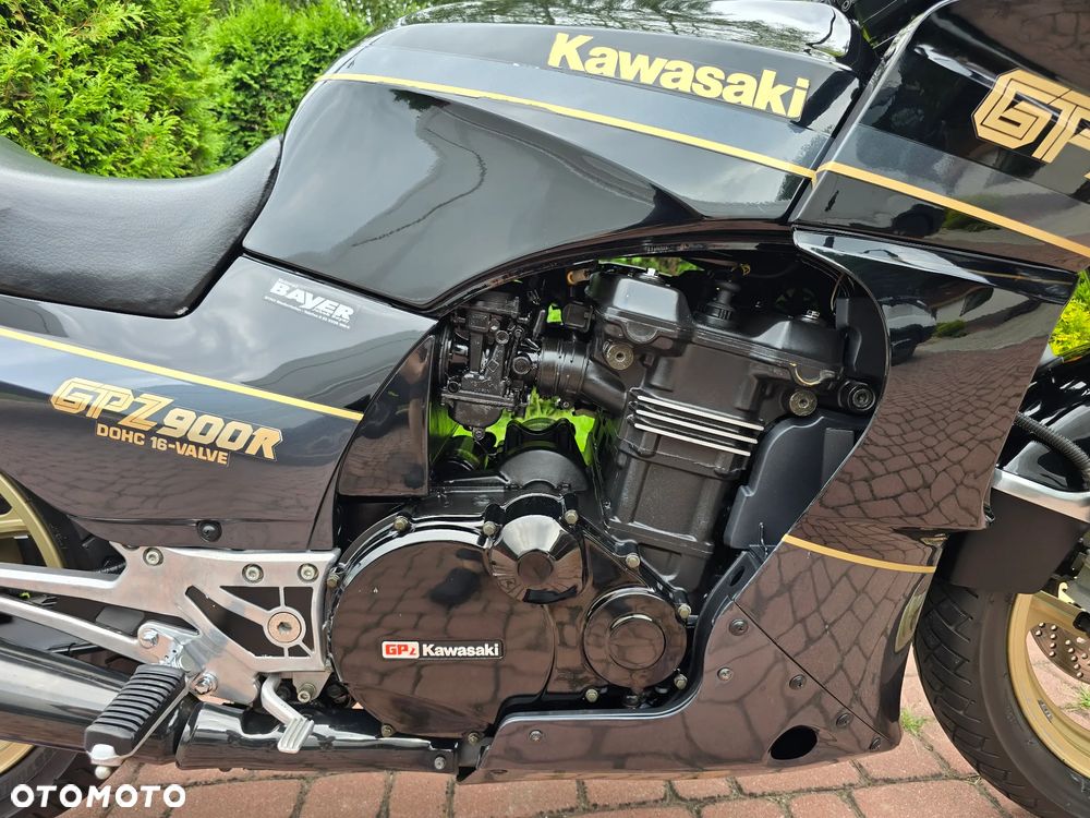 Kawasaki GPZ - 14